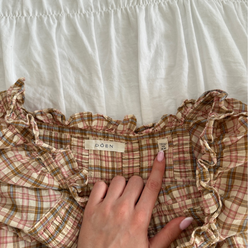 Sahara Austen Plaid Puff Sleeve Top - Picture 3 of 5